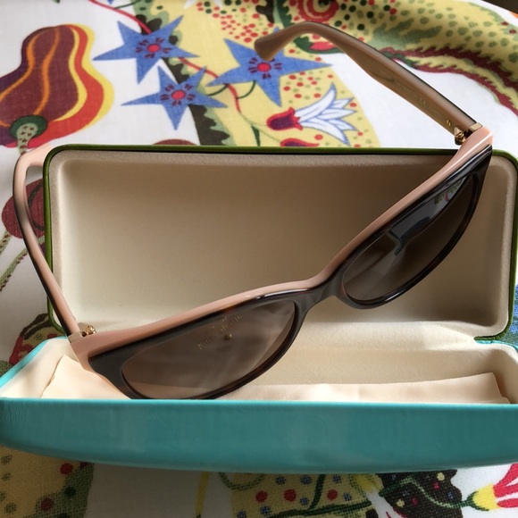 Kate Spade sunglasses - Picture 2 of 10
